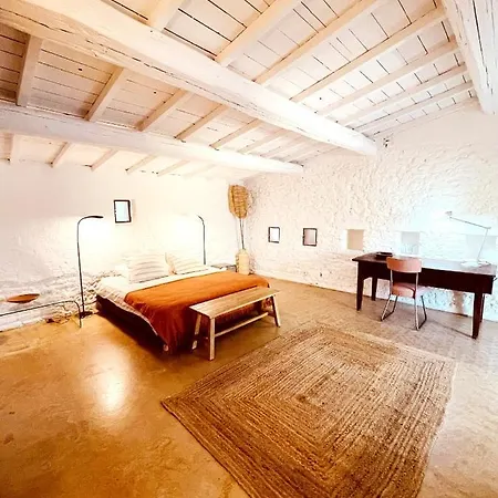 Tres Belle Rotonde Deco Boheme, Tennis, Parking Holiday home *